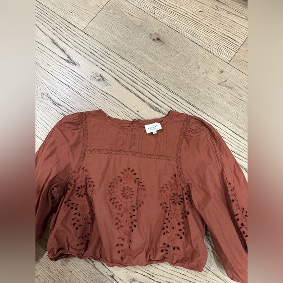 Sezane Enea Blouse - Picture 2 of 9